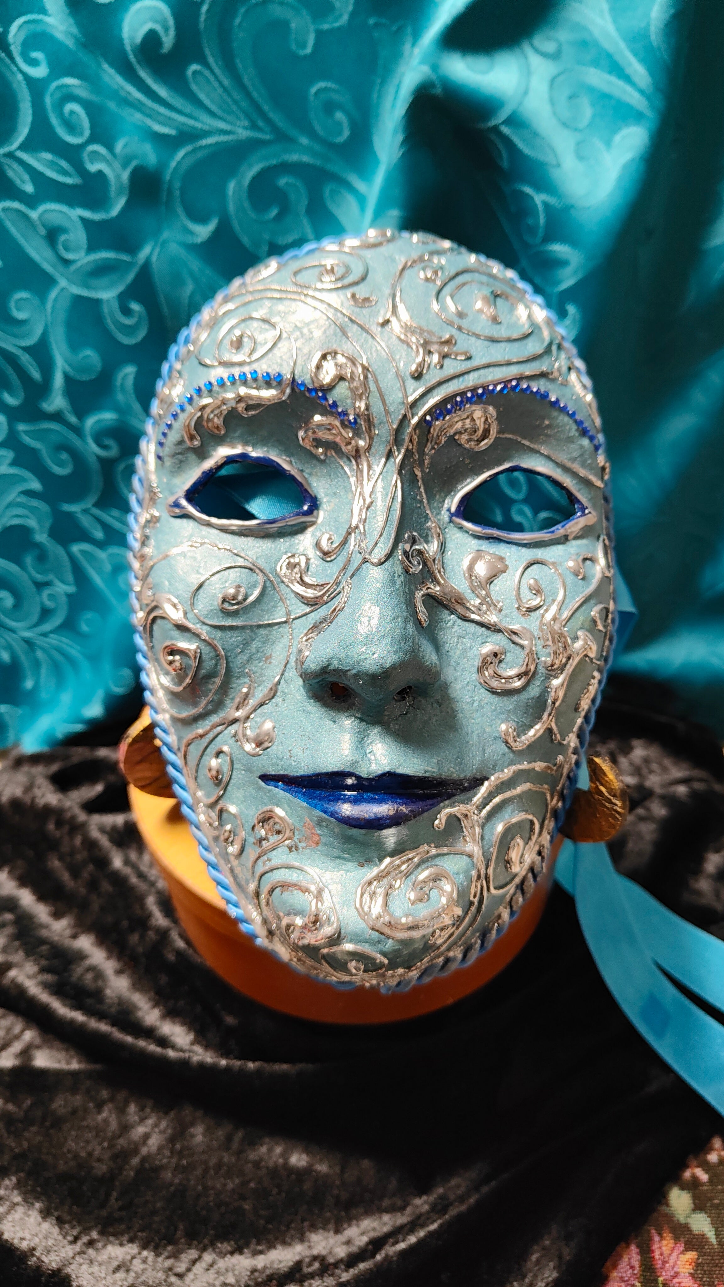 Maske "Aquamarina" - Maske der Klarheit und Tiefe
