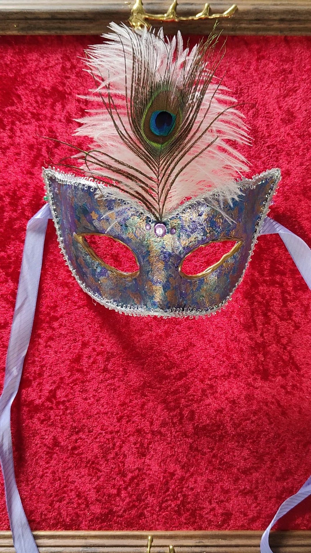 Halbmaske "Celestia" – Ein Hauch von Unendlichkeit